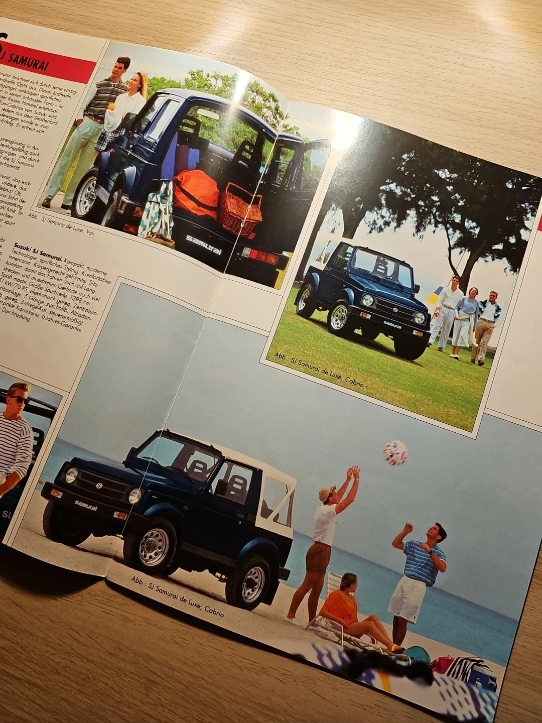 Разворот SJ Samurai: de Luxe Van и de Luxe Cabrio