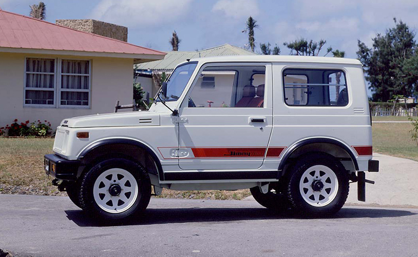 Jimny 1000 Van — красная нижняя полоса