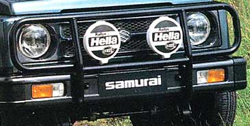Hella Rallye 1000 на кенгурятнике Samurai Country Club